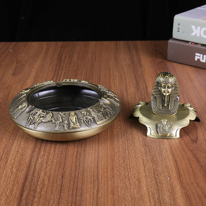 Egyptian Pharaoh Zinc Alloy Ashtray Crafts with Cover