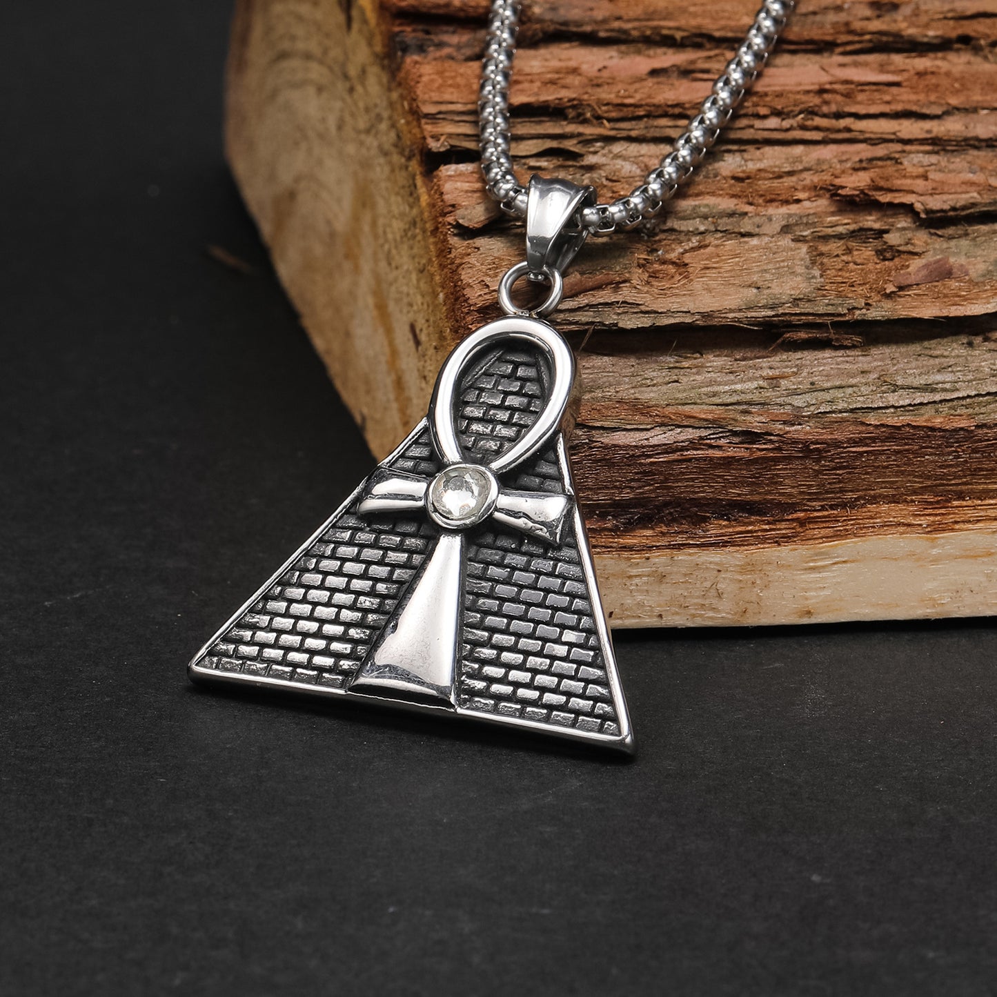 Hip Hop Ancient Egypt Horus Eye Pyramid Male / Female Pendant Personality Cross Titanium Steel Necklace